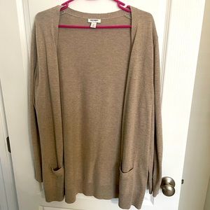 Old navy cardigan